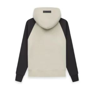 Fear Of God Essentials Kinder Raglan-Hoodie in Weizenfarbe